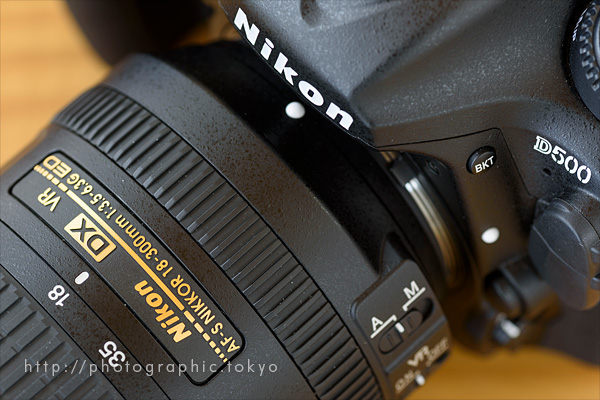 予約販売】本 Nikon デジタル一眼レフカメラ D7000 スーパーズームキット AF-S DX NIKKOR 18-300mm f  3.5-5.6G
